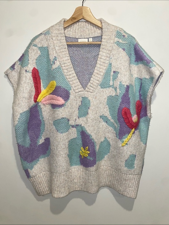 Cyrus Sweaters - Cyrus Cream V-Neck Sweater Vest with Pastel Floral Embroidery